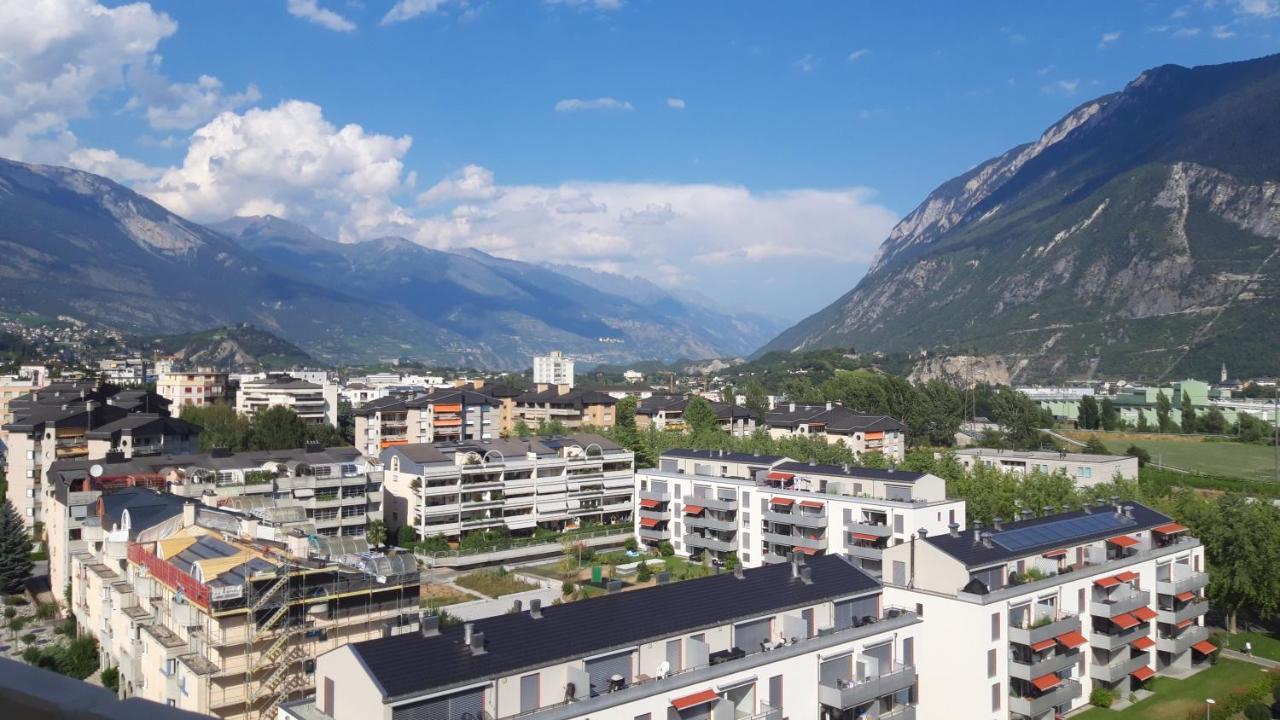 Studio Vue Imprenable Sierre Exterior foto